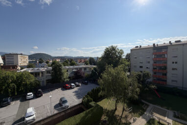 Sonnige 2-Zimmerwohnung mit Balkon Nähe AVL