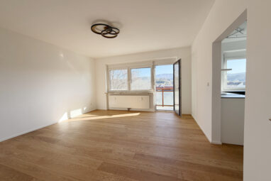 3-Zimmer-Erstbezug mit Balkon u. Fernblick, provisionsfrei