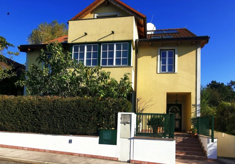 Haus straßenseitig