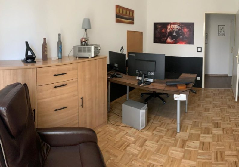 Arbeitszimmer