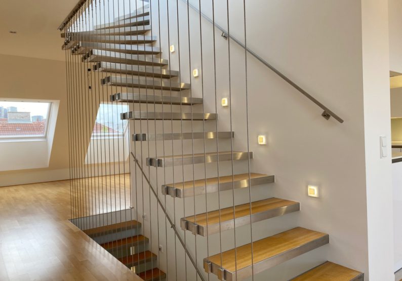 Top 9 Treppe 3