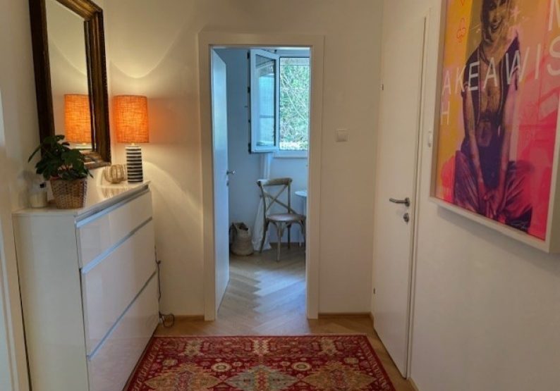 cf9728ff-0d25-4354-ad77-7590962815c5